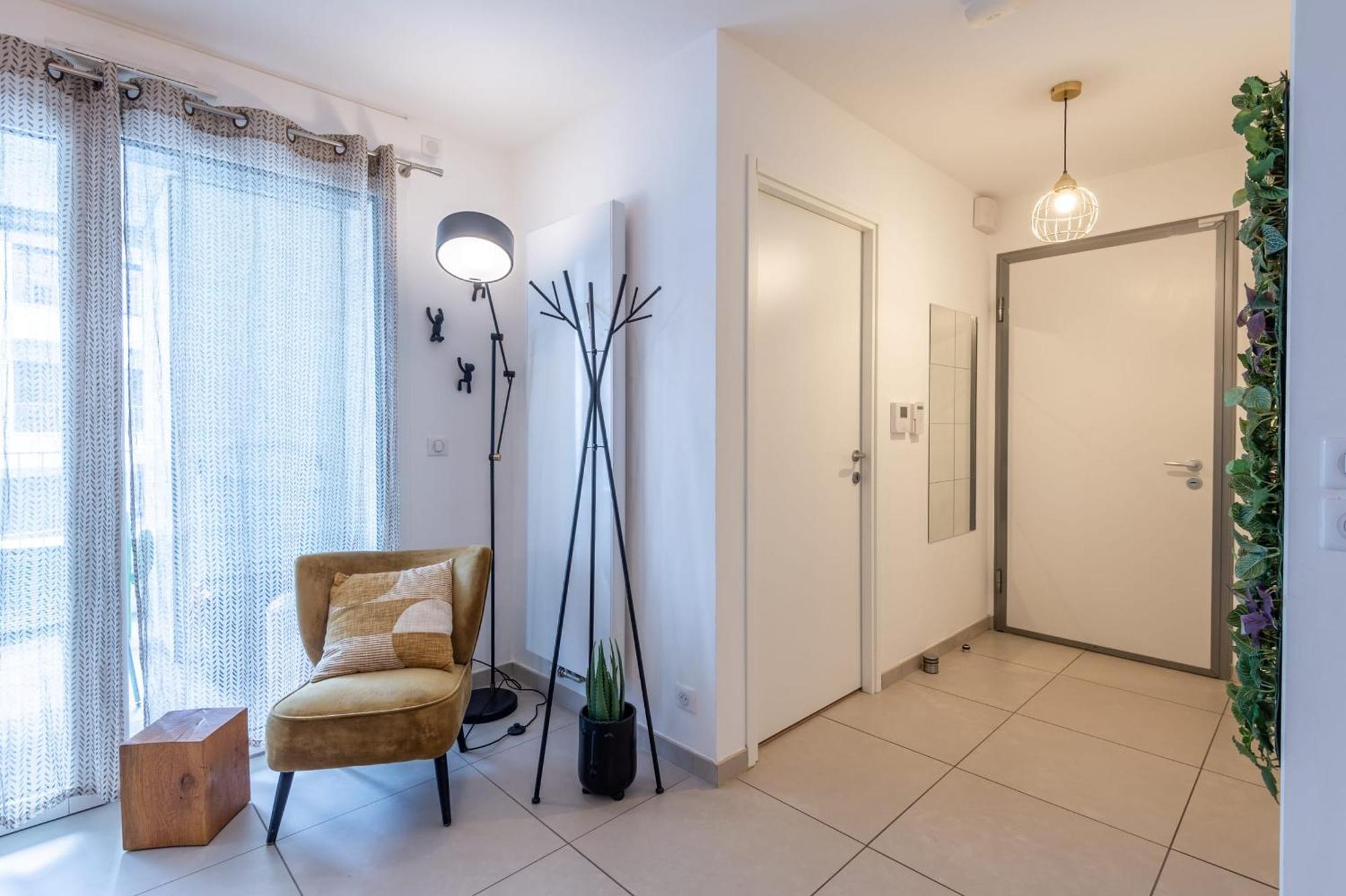 L'Interprete 405 4 - Apartment With Terrace Аннесі Екстер'єр фото
